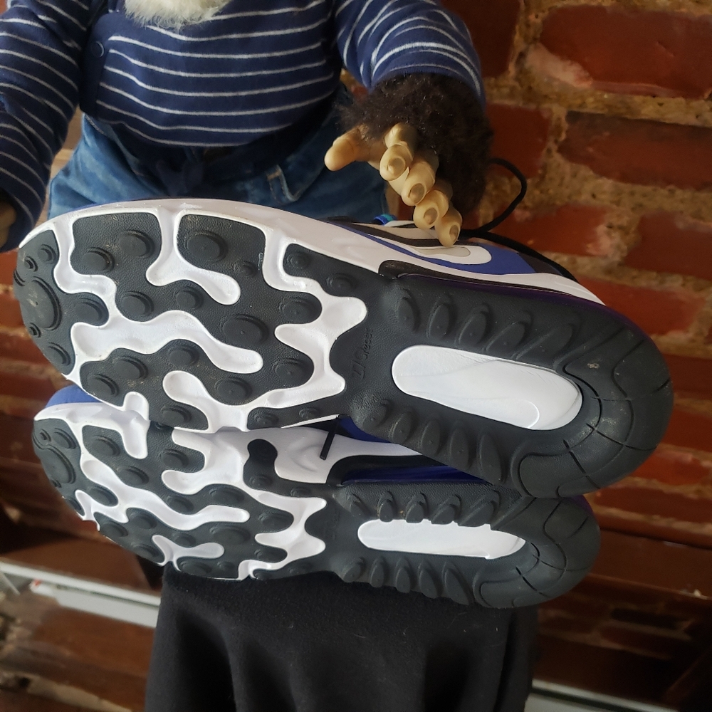 Nike React 270 - image 7